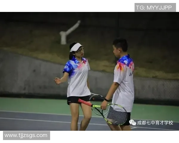 成都网球队的蜕变之路精英赛背后的奋斗与坚持 成都网球队的蜕变之路精英赛背后的奋斗与坚持